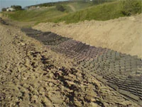 Укрепление русла водоотводных канав георешеткой